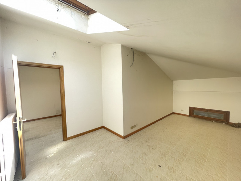 Immagine 9 di Appartamento in vendita  a Suzzara