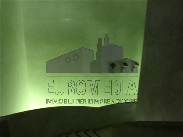 Immagine 5 di Ufficio in vendita  a Vicenza