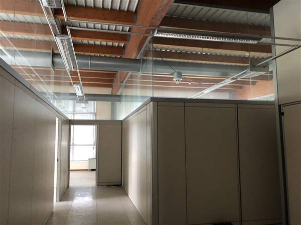 Immagine 6 di Ufficio in vendita  a Vicenza