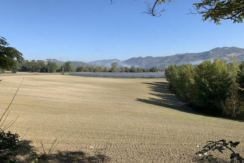 Immagine 3 di Terreno in vendita  in Località Candiracci, SP 3 – Via Flaminia Nord, N. snc a Cagli