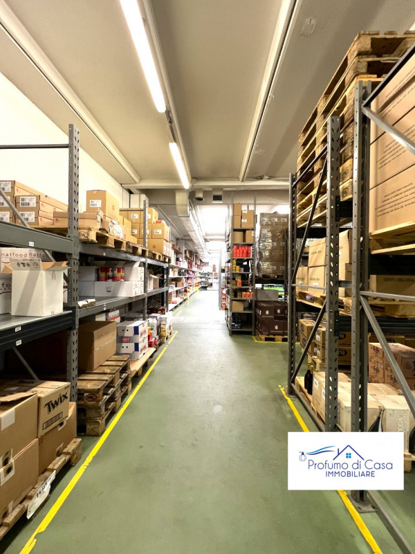 Immagine 8 di Capannone industriale in vendita  in Via Dante Alighieri a Stra