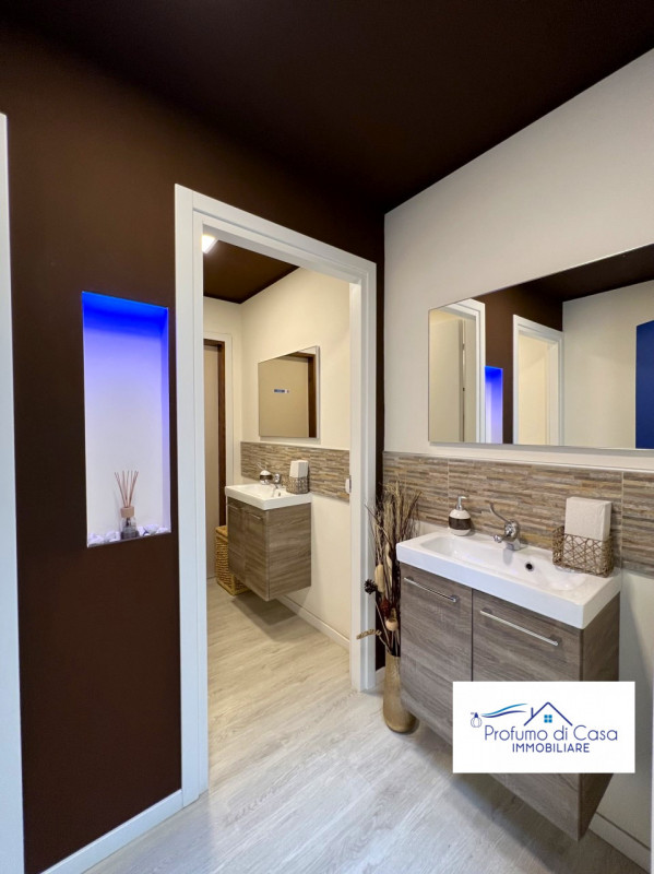 Immagine 10 di Capannone industriale in vendita  in Via Dante Alighieri a Stra