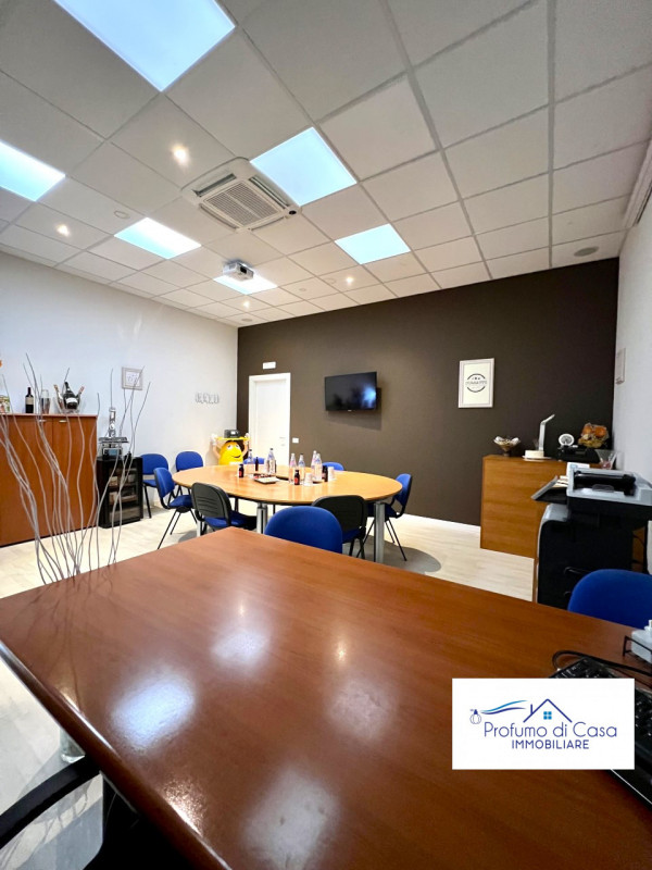 Immagine 13 di Capannone industriale in vendita  in Via Dante Alighieri a Stra