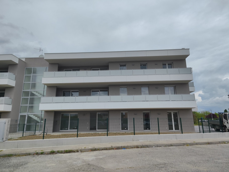 Immagine 2 di Appartamento in vendita  in via Botticelli a Selvazzano Dentro