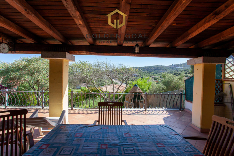 Immagine 4 di Villetta a schiera in vendita  in Via dei Giacinti a Budoni