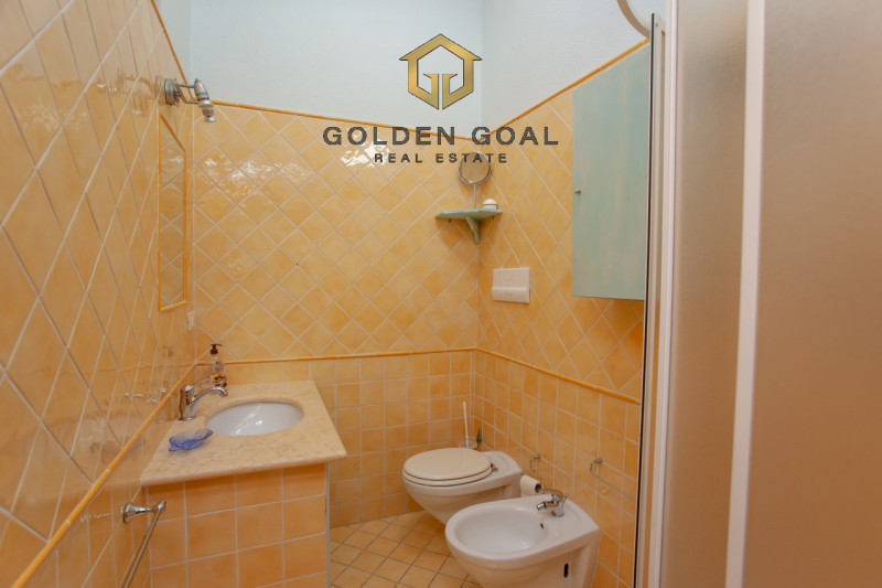 Immagine 14 di Villetta a schiera in vendita  in Via dei Giacinti a Budoni