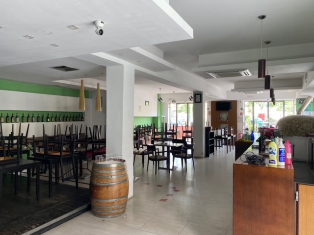 Immagine 6 di Negozio in vendita  in VIA DELLA VILLA NUOVA a Firenze