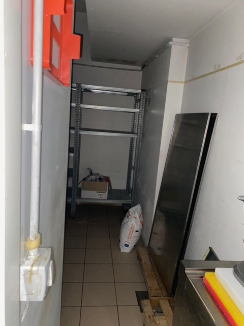 Immagine 18 di Negozio in vendita  in VIA DELLA VILLA NUOVA a Firenze