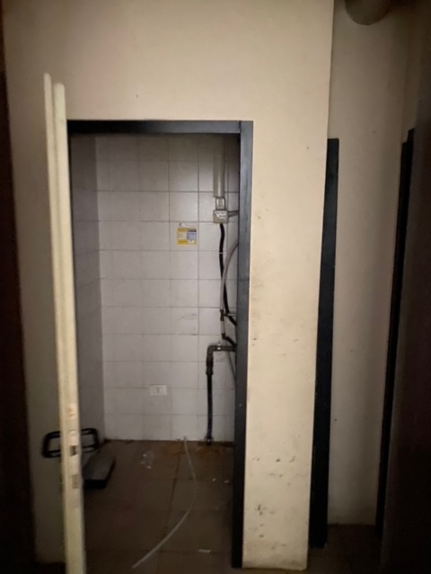 Immagine 21 di Negozio in vendita  in VIA DELLA VILLA NUOVA a Firenze