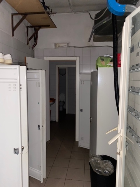 Immagine 23 di Negozio in vendita  in VIA DELLA VILLA NUOVA a Firenze