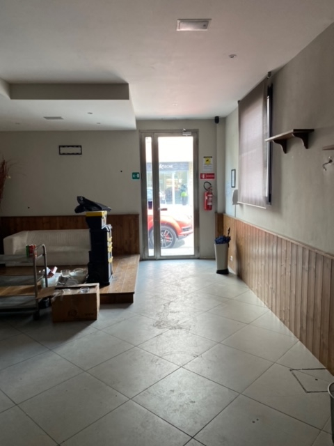 Immagine 40 di Negozio in vendita  in VIA DELLA VILLA NUOVA a Firenze