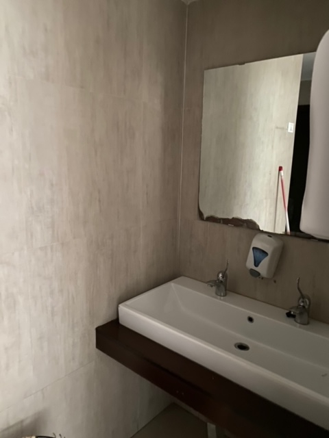 Immagine 44 di Negozio in vendita  in VIA DELLA VILLA NUOVA a Firenze