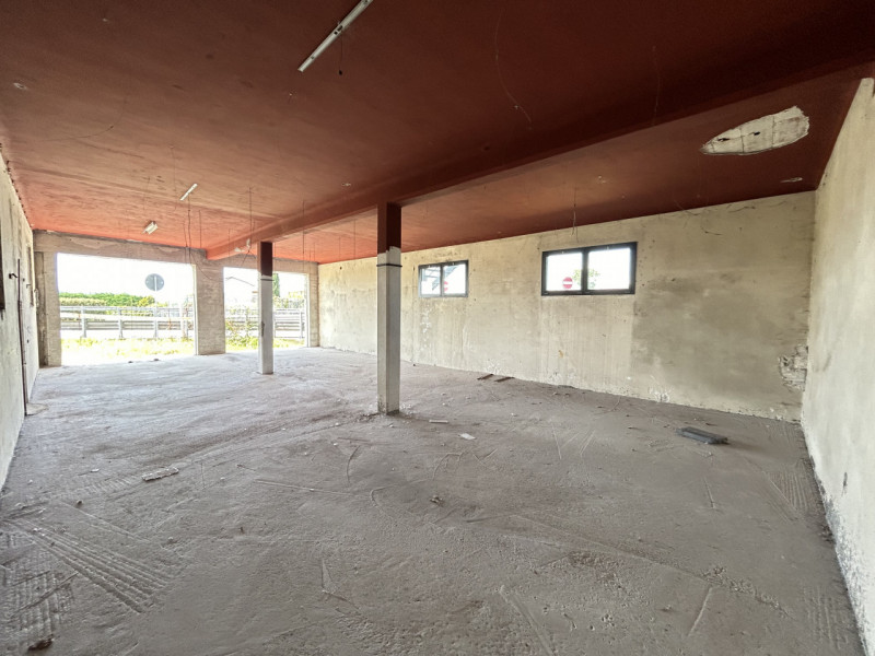 Immagine 5 di Capannone industriale in vendita  in Via Mestrina a Grisignano Di Zocco