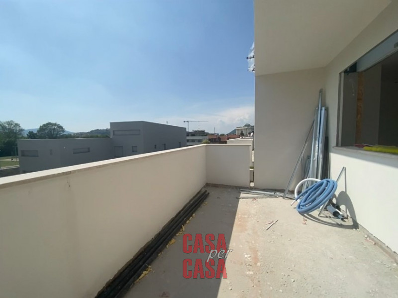 Immagine 11 di Appartamento in vendita  in Via Vincenzo Bellini a Montegrotto Terme