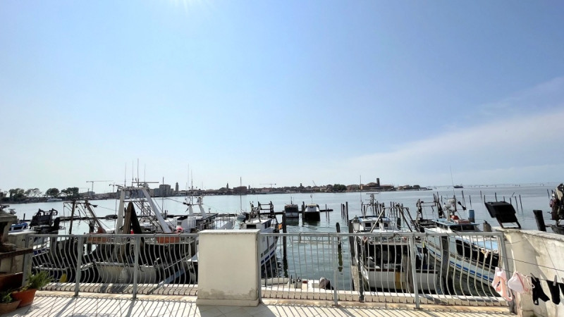 Immagine 8 di Appartamento in vendita  in Via Sottomarina a Chioggia