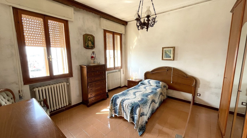 Immagine 15 di Appartamento in vendita  in Via Sottomarina a Chioggia