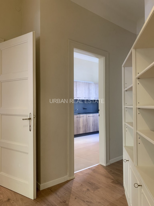 Immagine 17 di Appartamento in affitto  in Viale Miramare 37 a Trieste