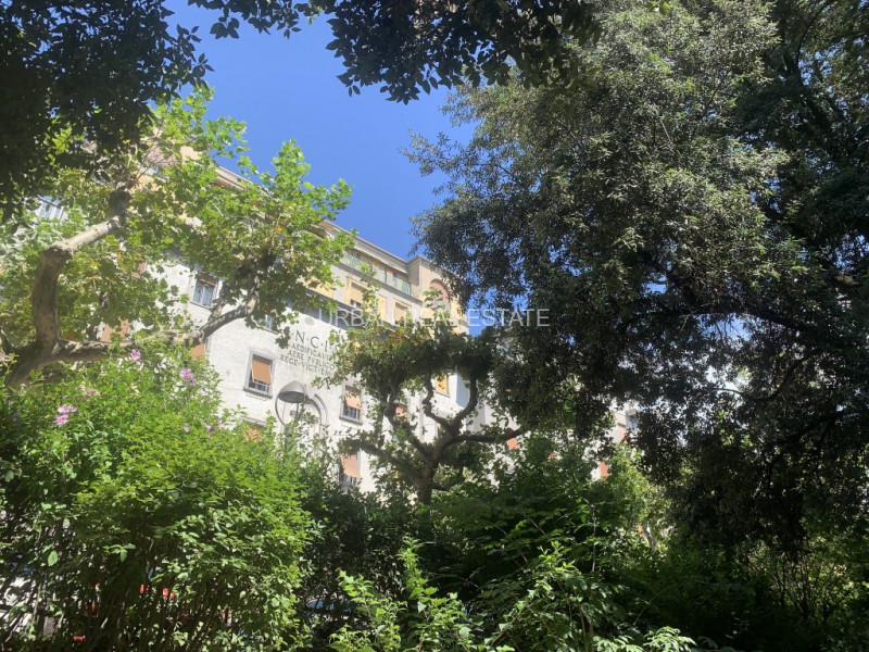 Immagine 42 di Appartamento in affitto  in Viale Miramare 37 a Trieste