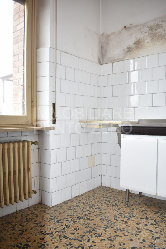 Immagine 30 di Appartamento in vendita  in Via Martiri della Libertà a Medesano