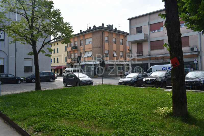 Immagine 35 di Appartamento in vendita  in Via Martiri della Libertà a Medesano