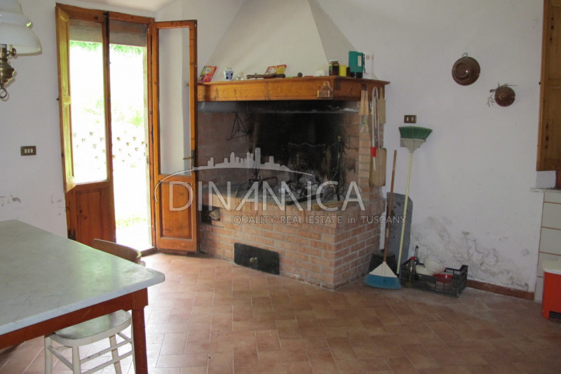 Immagine 8 di Rustico / casale in vendita  a Montaione