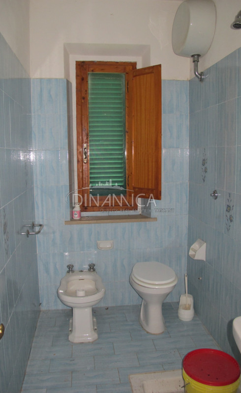 Immagine 15 di Rustico / casale in vendita  a Montaione