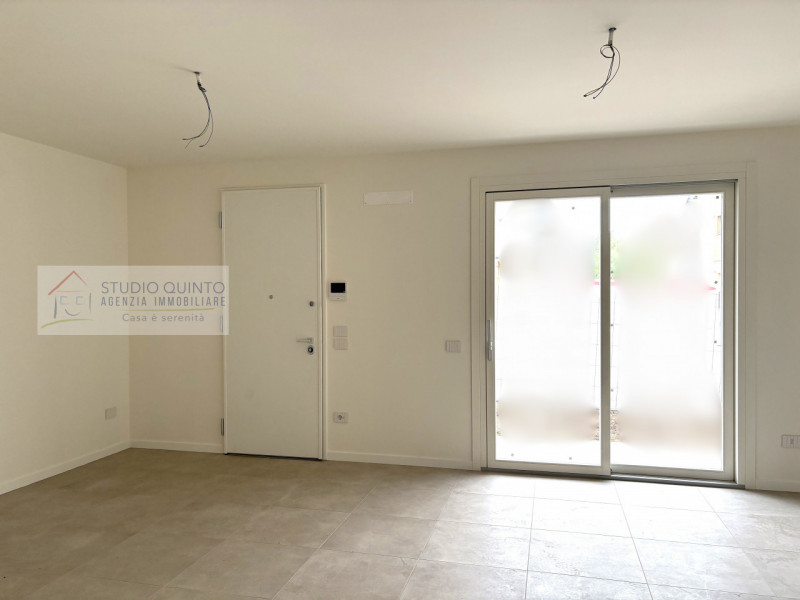 Immagine 6 di Casa bifamiliare in vendita  a Quinto Di Treviso