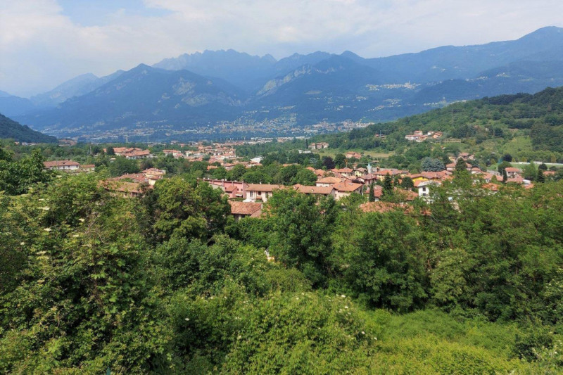 Immagine 10 di Terreno in vendita  in Frazione Buttello, N. snc a Valgreghentino