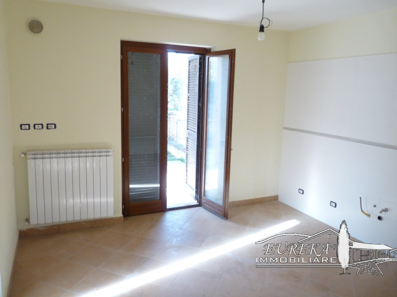 Immagine 5 di Villa in vendita  in Sanfatucchio a Castiglione Del Lago