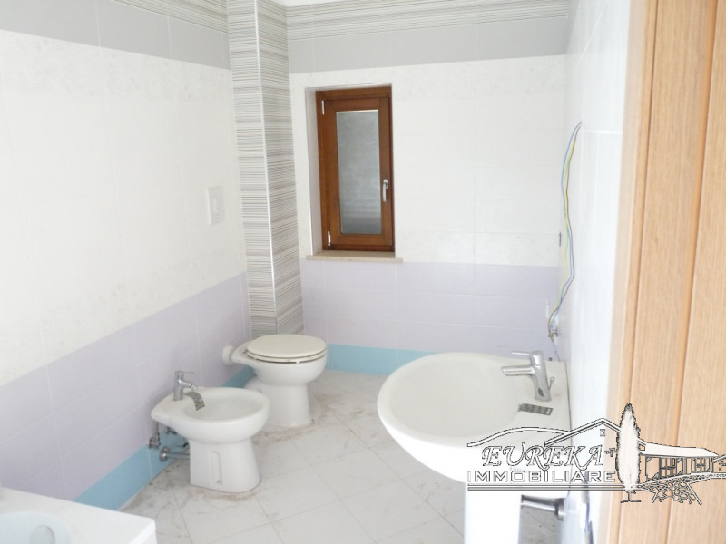 Immagine 9 di Villa in vendita  in Sanfatucchio a Castiglione Del Lago