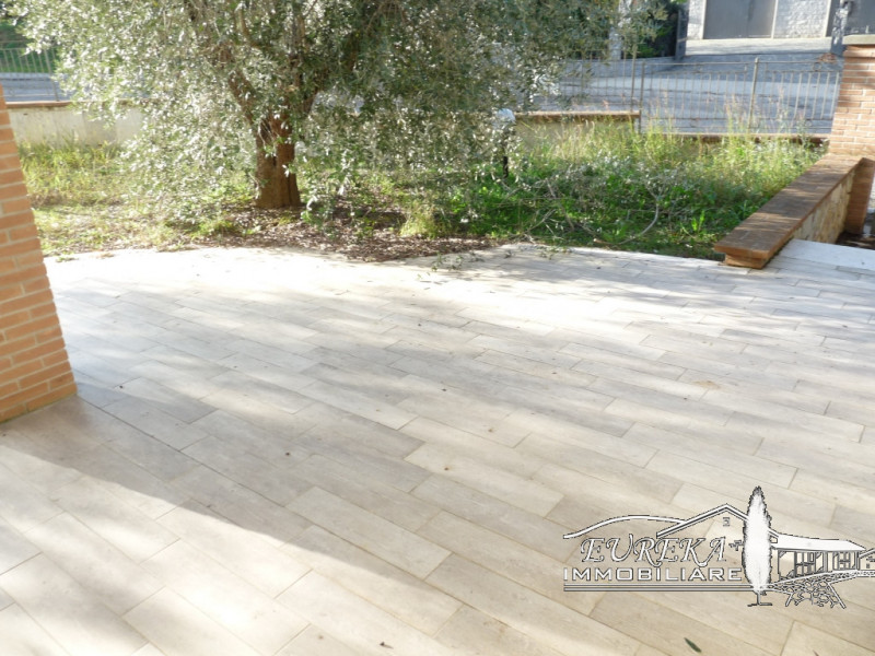 Immagine 21 di Villa in vendita  in Sanfatucchio a Castiglione Del Lago