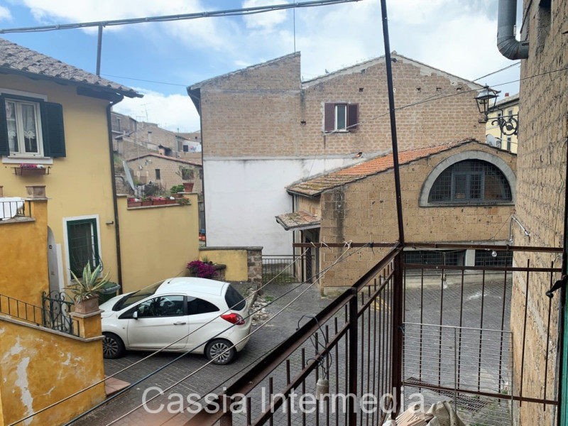 Immagine 4 di Appartamento in vendita  in Via Sant'Elia 17 a Castel Sant'elia