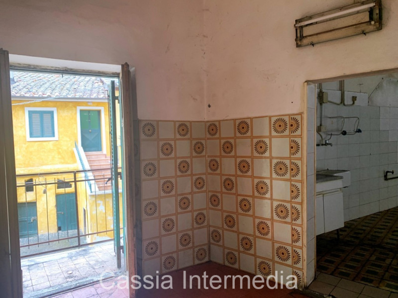 Immagine 6 di Appartamento in vendita  in Via Sant'Elia 17 a Castel Sant'elia