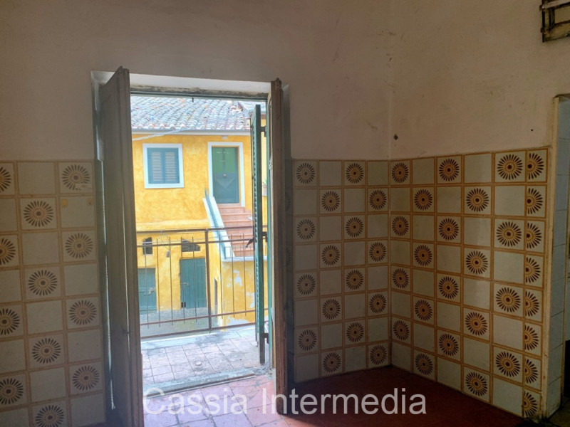Immagine 7 di Appartamento in vendita  in Via Sant'Elia 17 a Castel Sant'elia