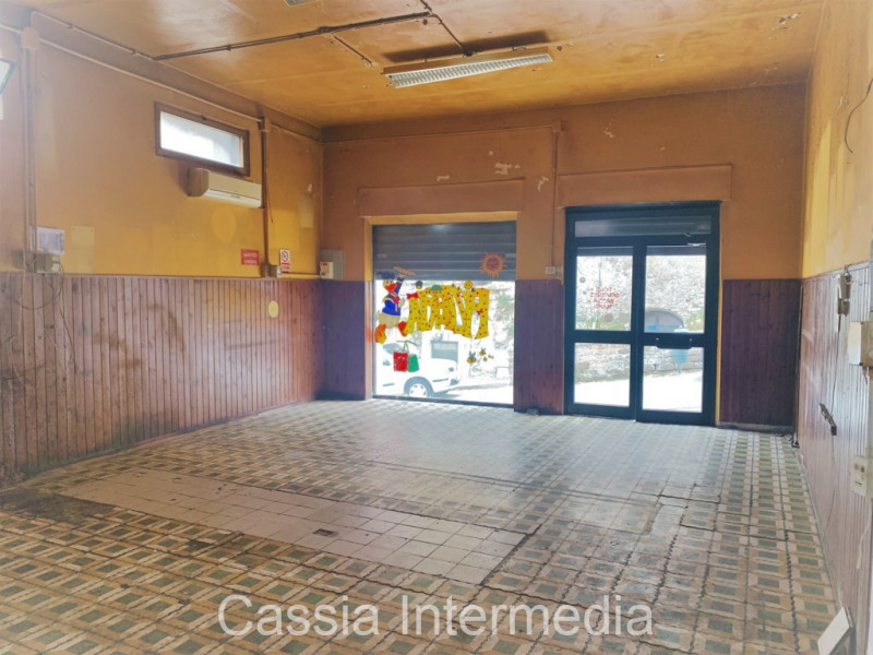 Immagine 8 di Appartamento in vendita  in Via Sant'Elia 17 a Castel Sant'elia