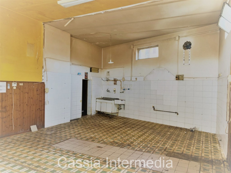 Immagine 11 di Appartamento in vendita  in Via Sant'Elia 17 a Castel Sant'elia