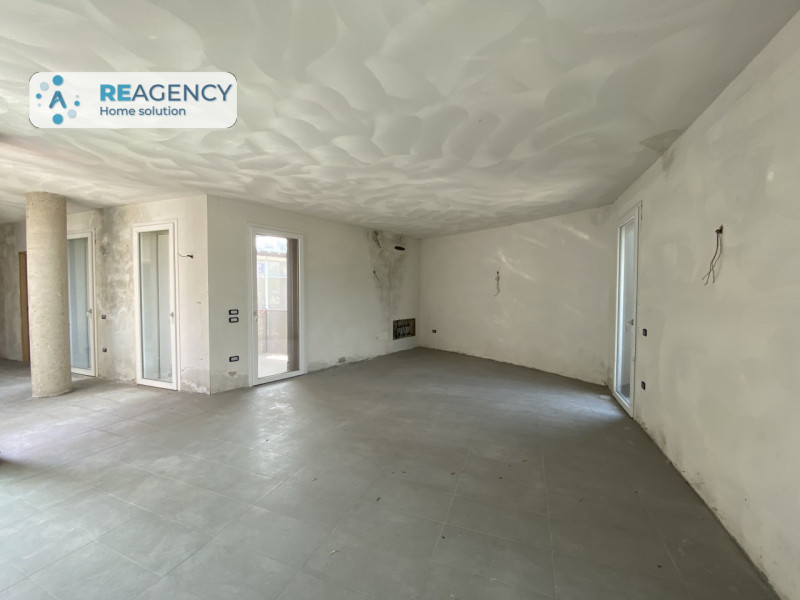 Immagine 10 di Attico in vendita  in VIA ANTONIO FOGAZZARO a Schio