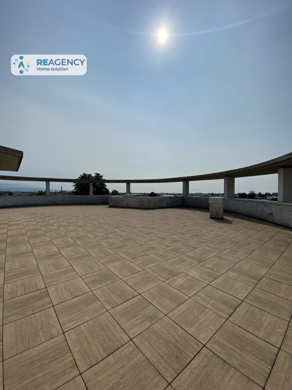 Immagine 27 di Attico in vendita  in VIA ANTONIO FOGAZZARO a Schio