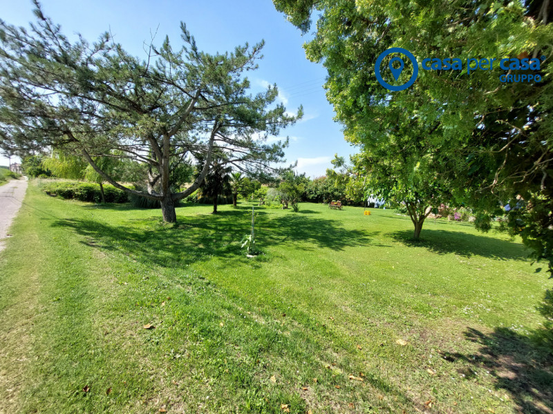 Immagine 4 di Casa indipendente in vendita  in Villanova Marchesana, Via Argine Po a Villanova Marchesana