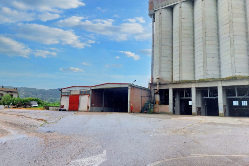 Immagine 5 di Terreno in vendita  in Frazione Biglio, N. snc a Valgreghentino