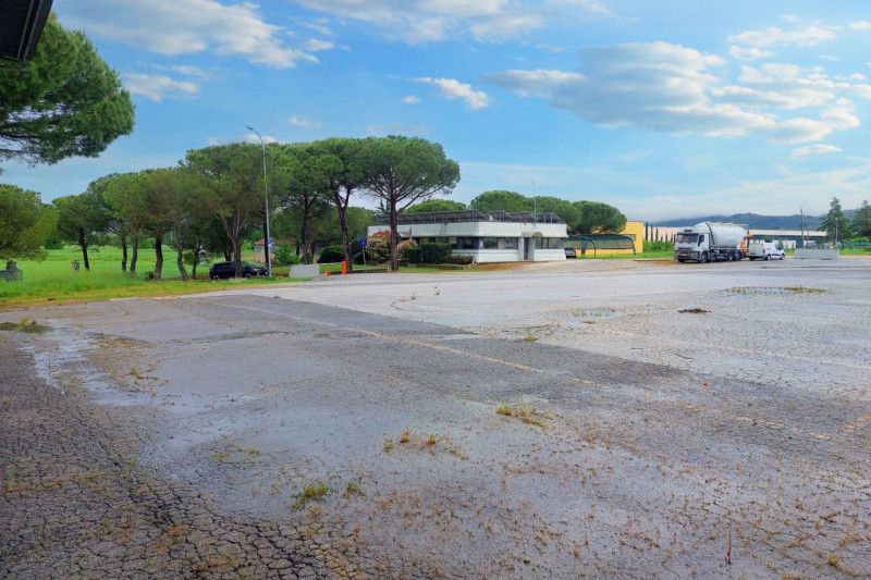 Immagine 6 di Terreno in vendita  in Frazione Biglio, N. snc a Valgreghentino