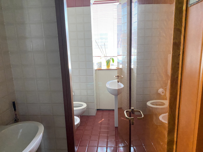 Immagine 23 di Ufficio in vendita  in piazza ferretto a Venezia