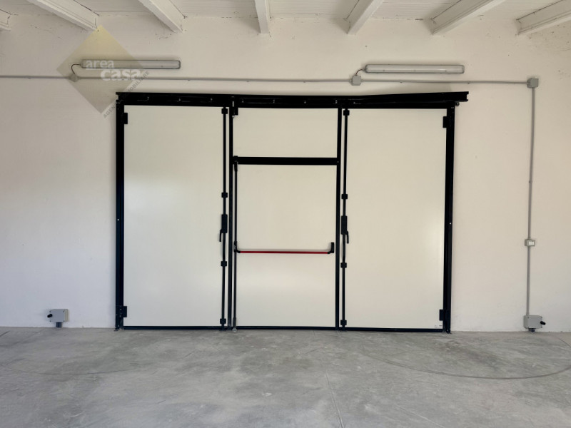 Immagine 16 di Laboratorio in vendita  in Via Carducci 6 a Rossano Veneto