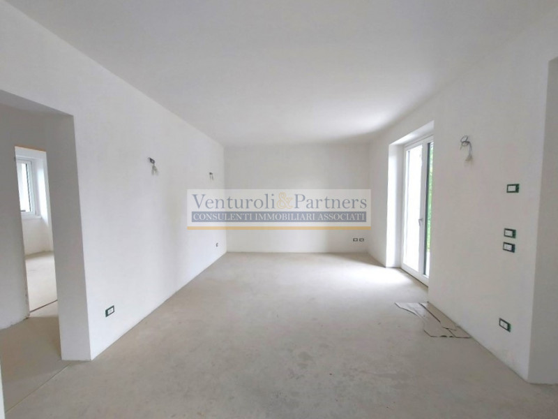 Immagine 7 di Villa in vendita  in la famiglia a Lonato del Garda