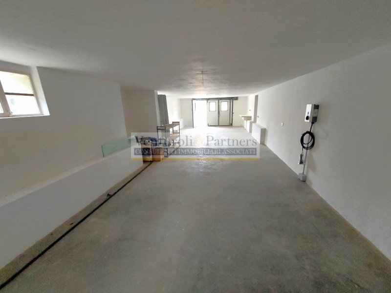 Immagine 19 di Villa in vendita  in la famiglia a Lonato del Garda