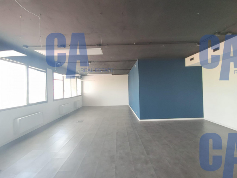 Immagine 4 di Ufficio in affitto  in VIA BOVISASCA a Milano