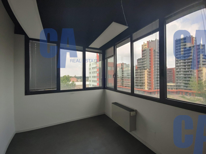 Immagine 10 di Ufficio in affitto  in VIA BOVISASCA a Milano