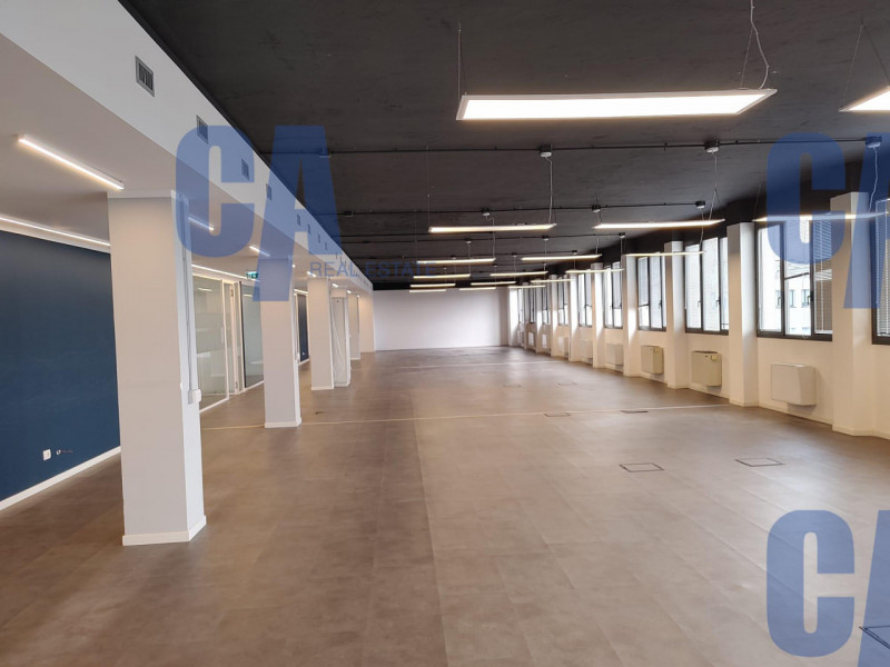 Immagine 12 di Ufficio in affitto  in VIA BOVISASCA a Milano