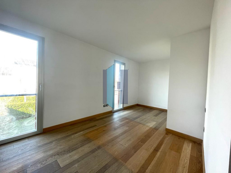 Immagine 11 di Villetta a schiera in vendita  in Via San Benedetto a Brescia