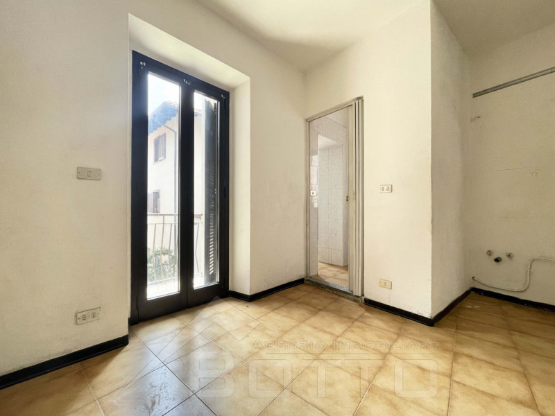 Immagine 4 di Appartamento in vendita  in via giacomo ravizza 8 a Soriso